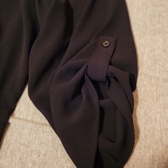 Investments Elegant Sheer Black  Women's Top Size 1X - Picture 2 of 7